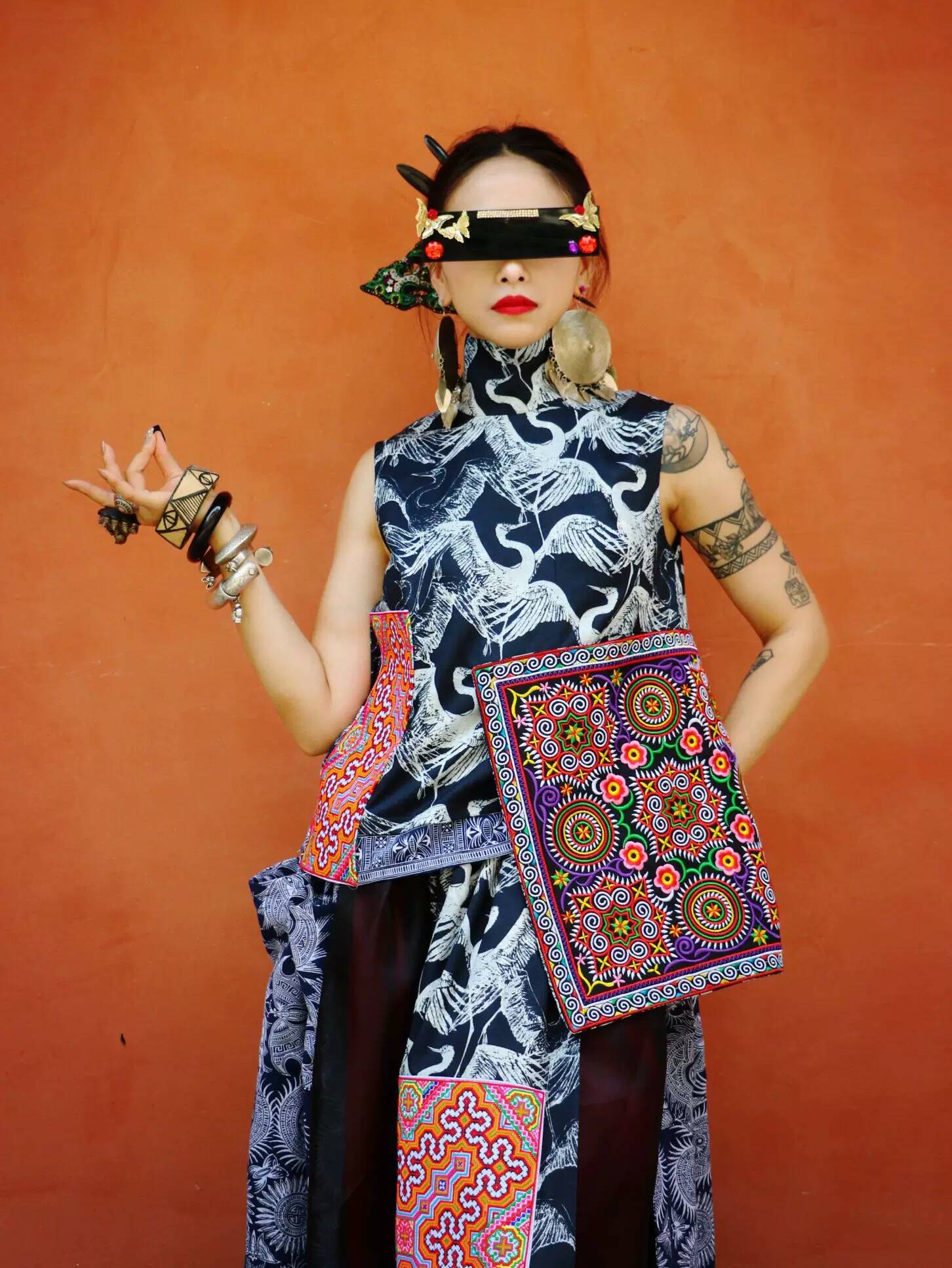 Traditional Miaojiang Girls Cl - огляд і ціна Ethnic Clothing & Online Fashion Store Khaadi Pk