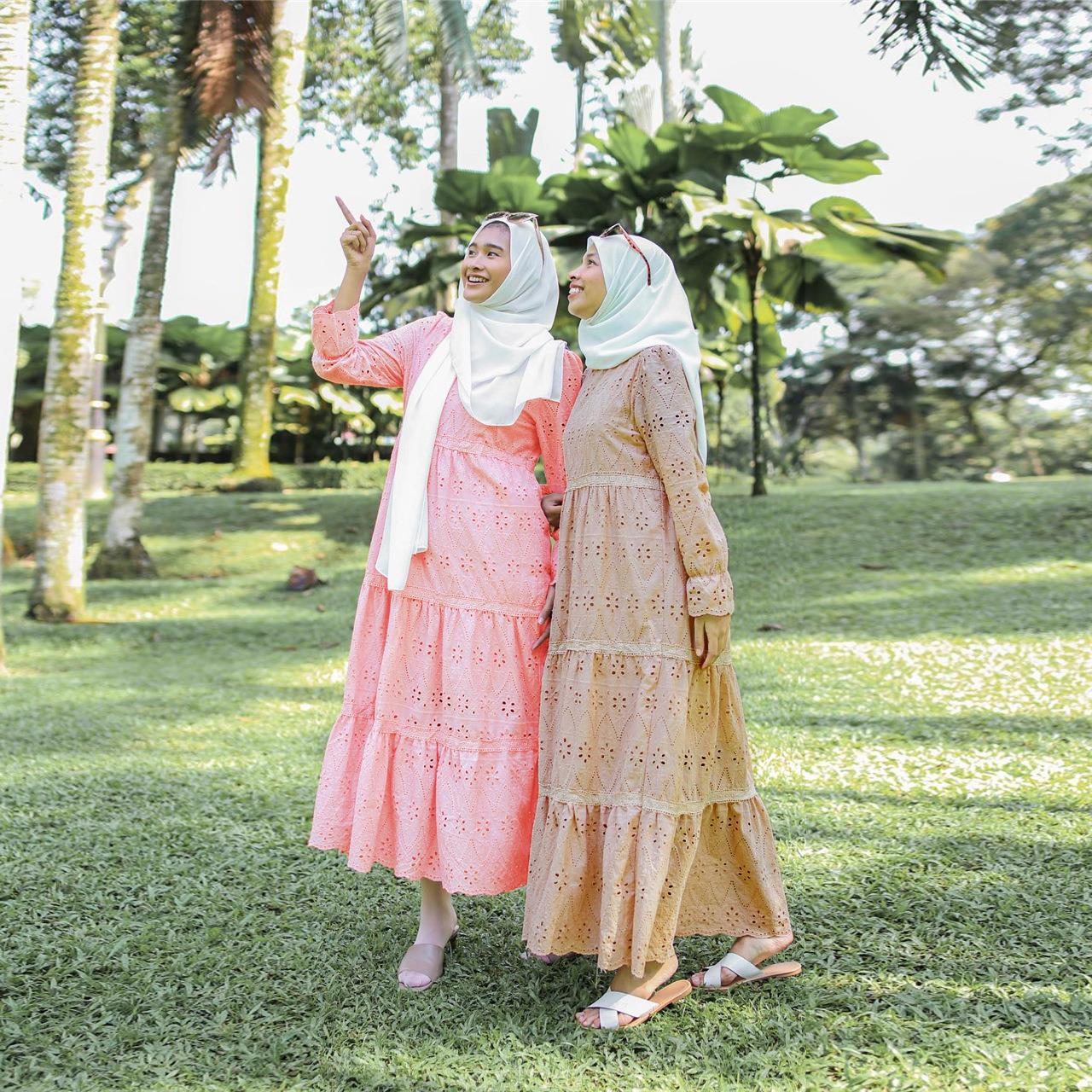Indonesian Hollow Lace Dress W - огляд і ціна Ethnic Fashion Wear